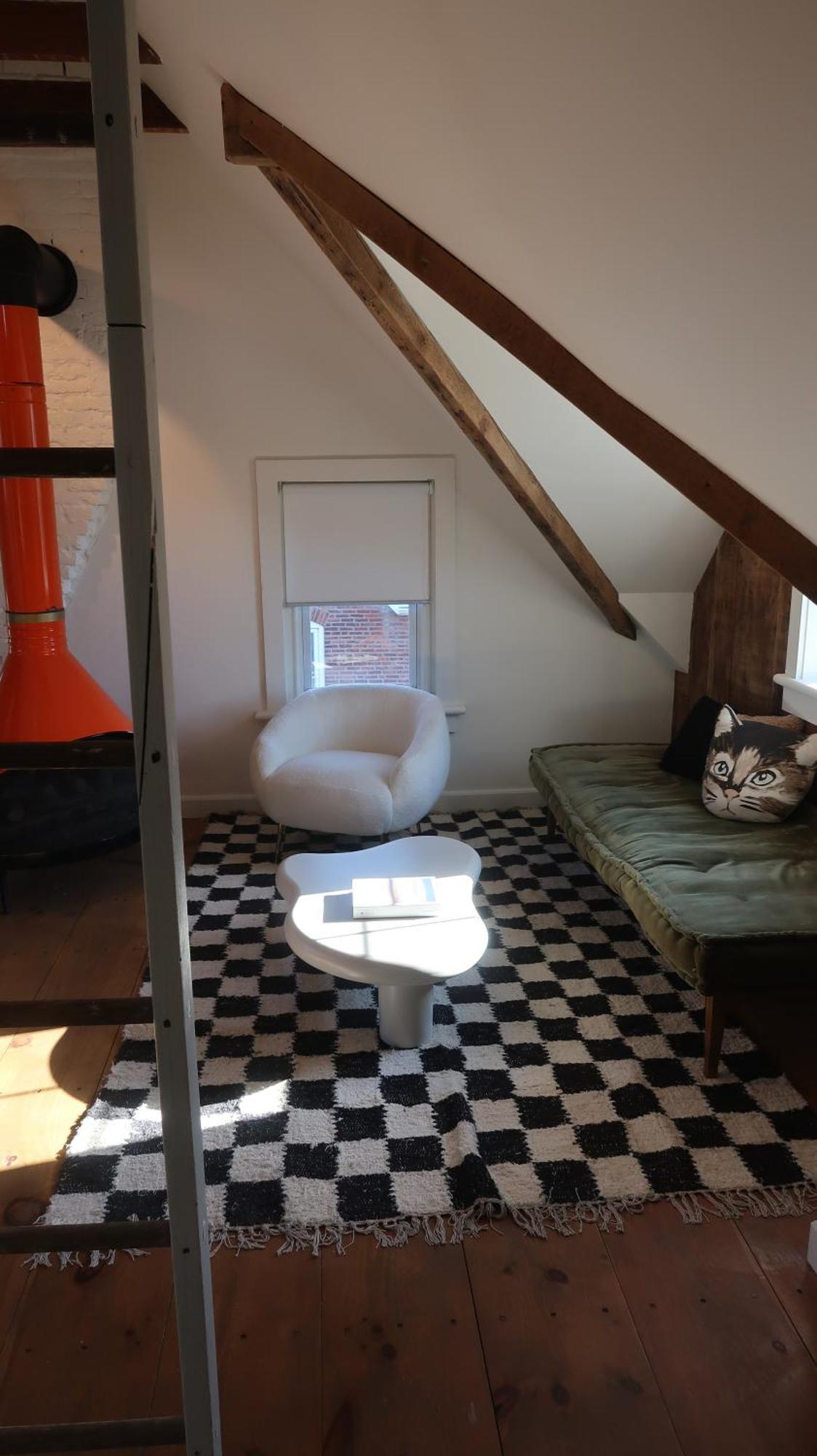 Creative Private Attic 1Br Suite Honey Brook Екстериор снимка